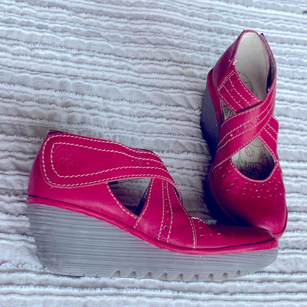 Red Fly London wedges - like new